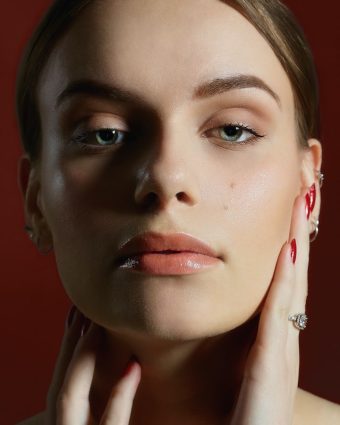 How to Take Care of Your Skin After a Mini/Mid Facelift