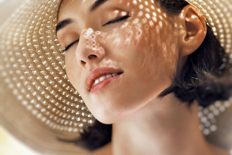 Canthoplasty vs. Blepharoplasty: Understanding the Difference